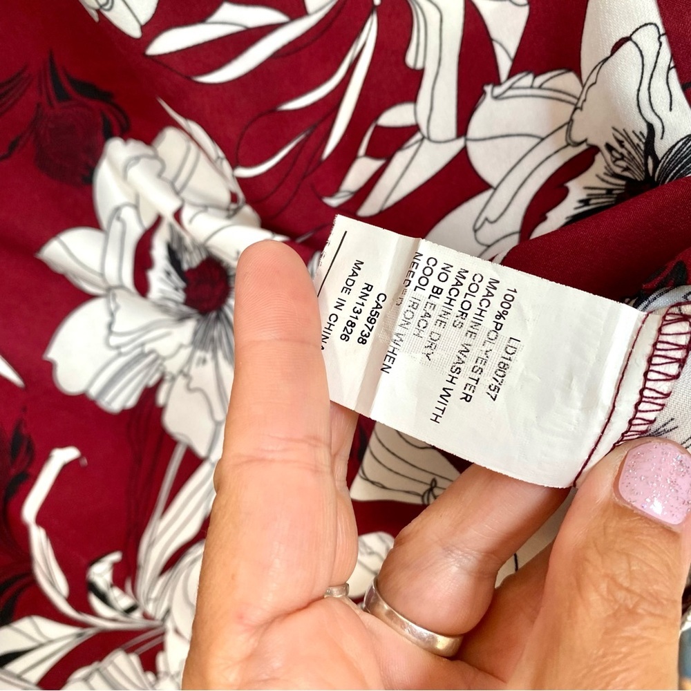 Anthropologie LUNA floral dress w ruffled sleeves and gardenia shabby chic vibe - Picture 5 of 10